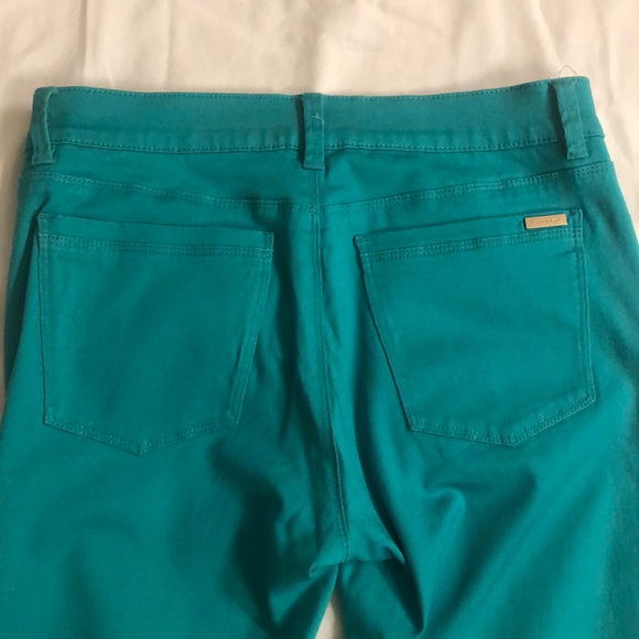 Jeans - Picture 3 of 4